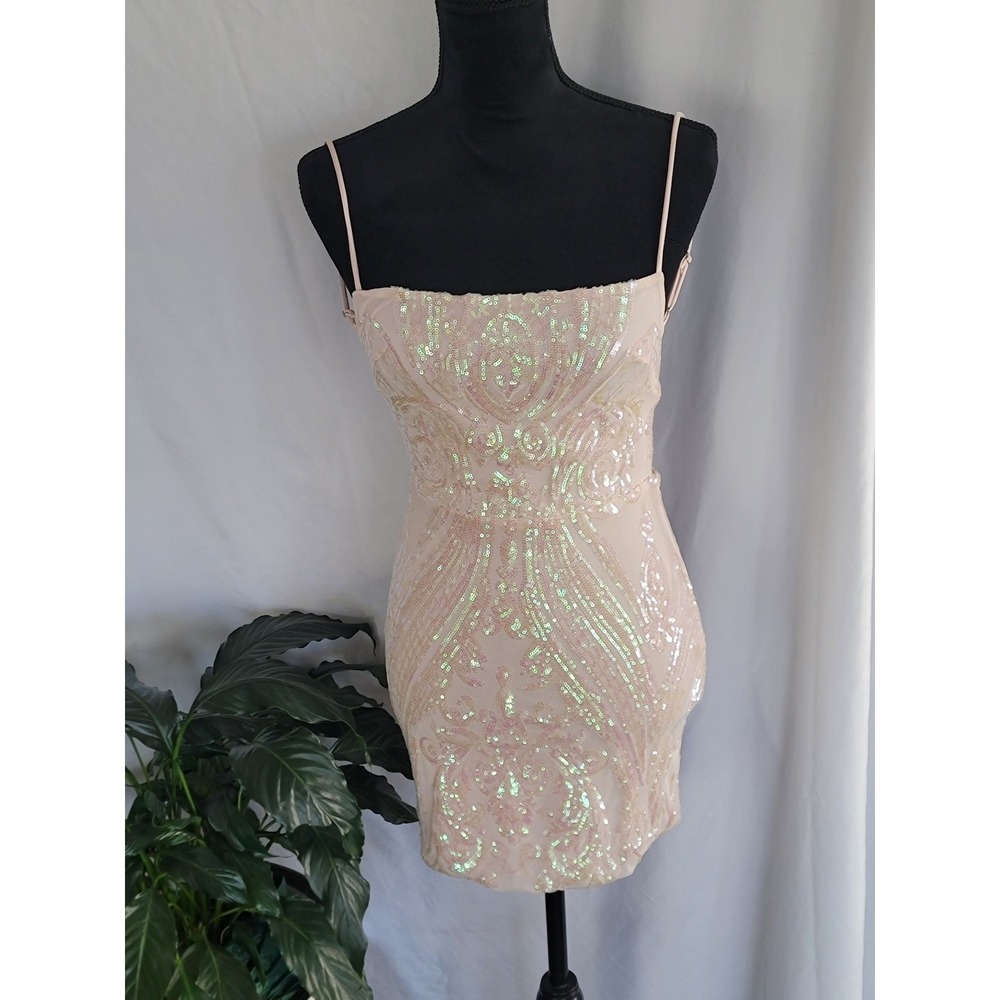 Lucy in‎ the Sky Pink Iridescent Sequin Mini Dress Open Back Bodycon Size M